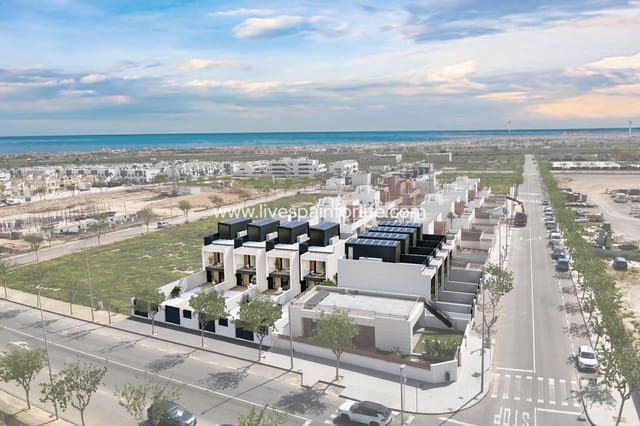 3 sovrum Hus till salu i Pilar de la Horadada ciudad, Pilar de la Horadada med pool garage - 385 000 € (Ref: 9811141)