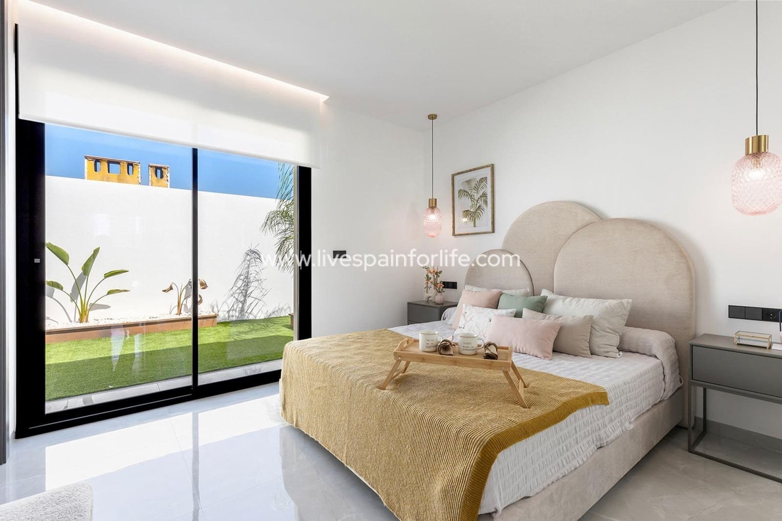 3 sypialnia Willa na sprzedaż w Los Balcones z basenem garażem - 700 000 € (Ref: 9811148)