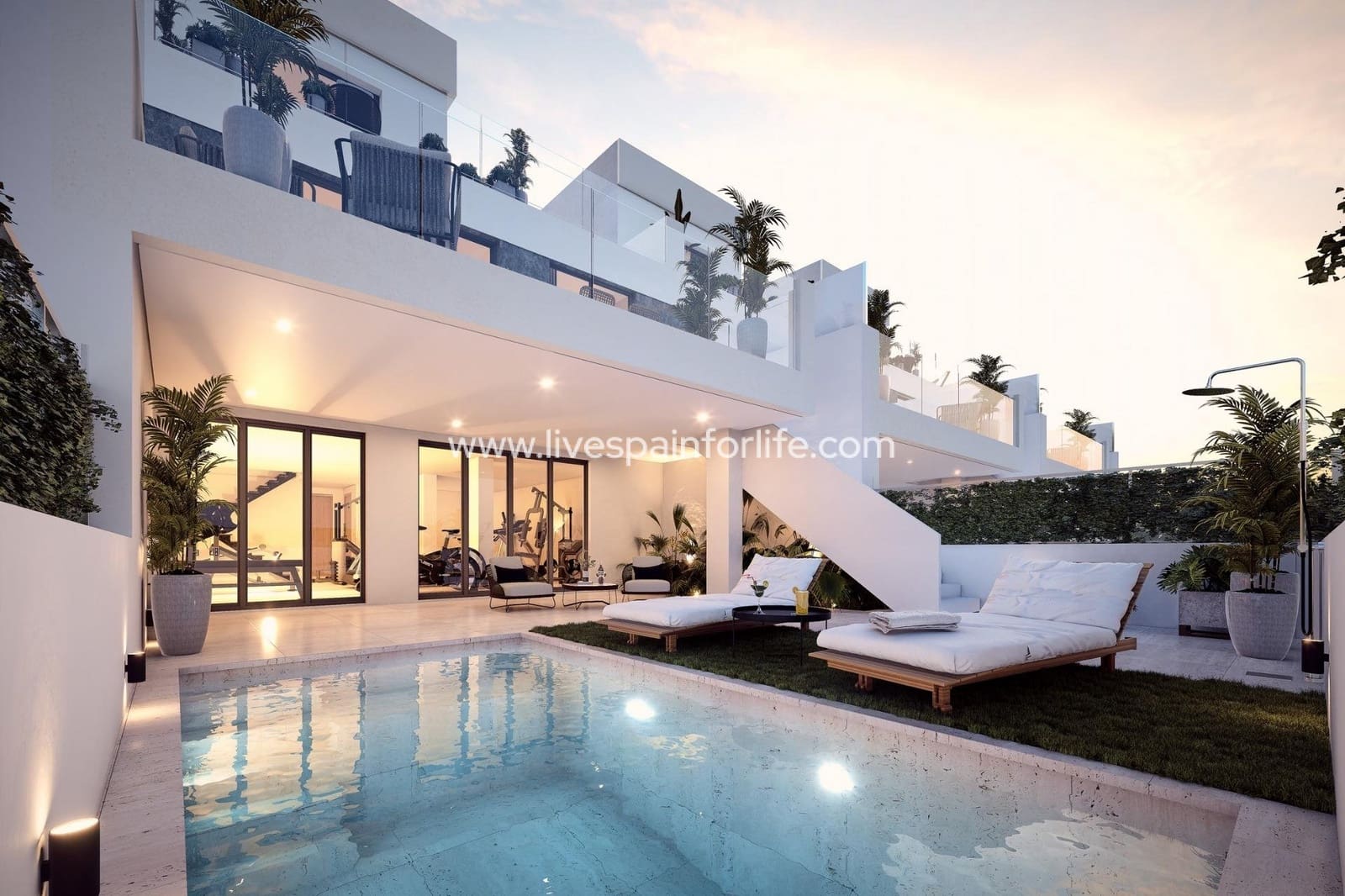 Chalet de 3 habitaciones en Los Alcázares en venta con piscina garaje - 720.000 € (Ref: 9811149)