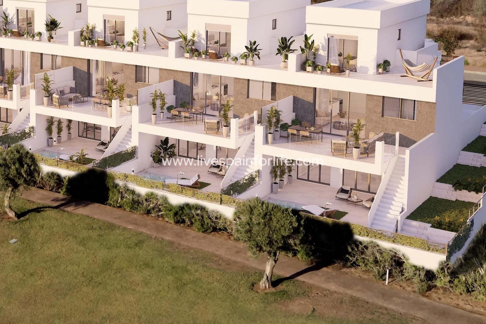Chalet de 3 habitaciones en Los Alcázares en venta con piscina garaje - 720.000 € (Ref: 9811149)