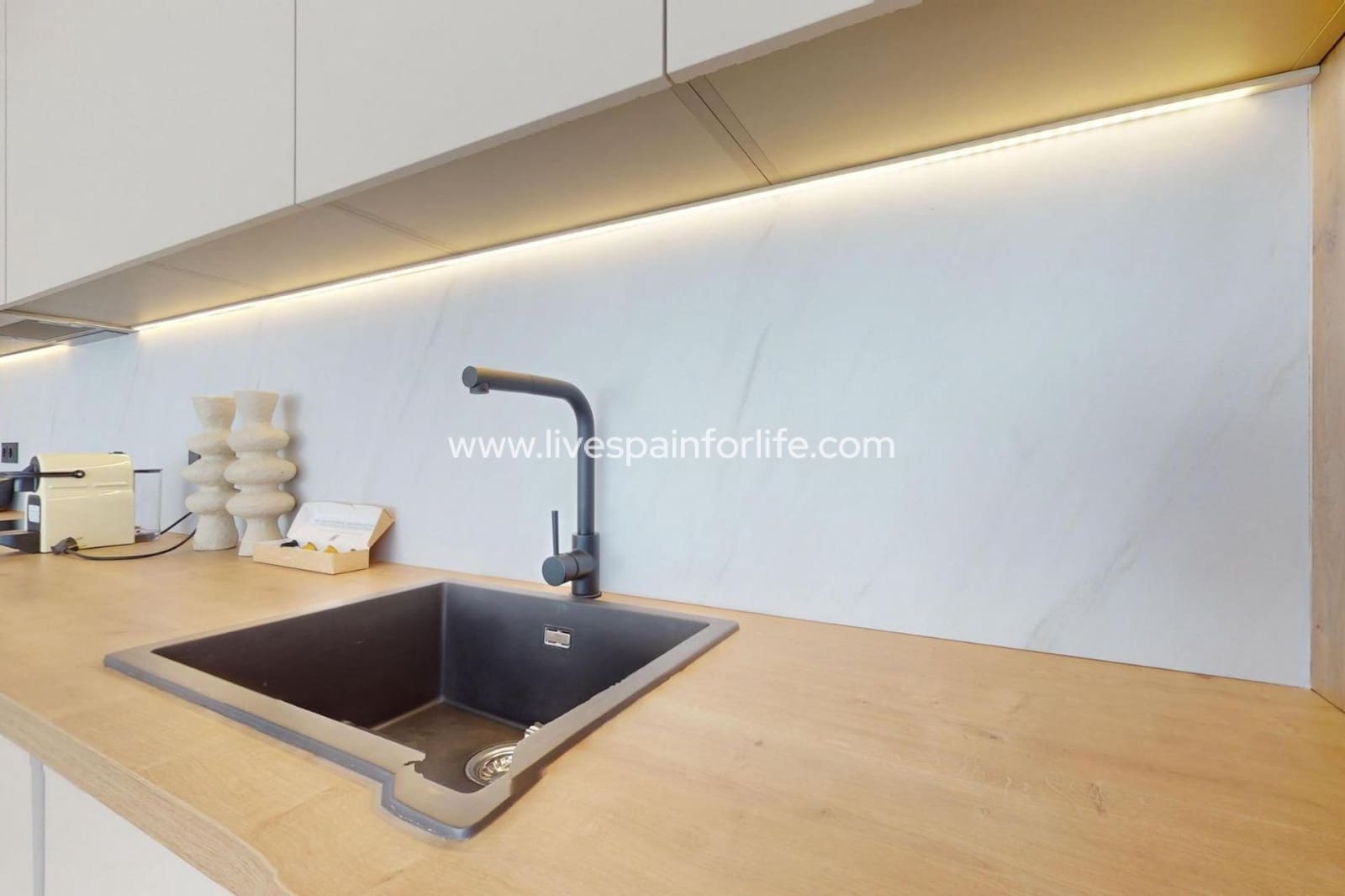 3 sovrum Villa till salu i Polop med pool garage - 860 000 € (Ref: 9811153)
