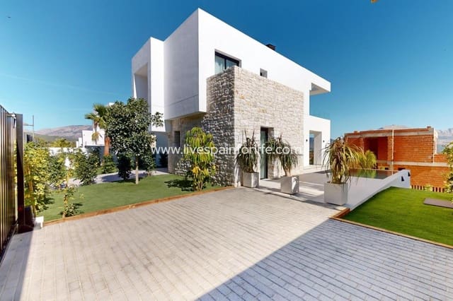 3 sovrum Villa till salu i Polop med pool garage - 860 000 € (Ref: 9811153)