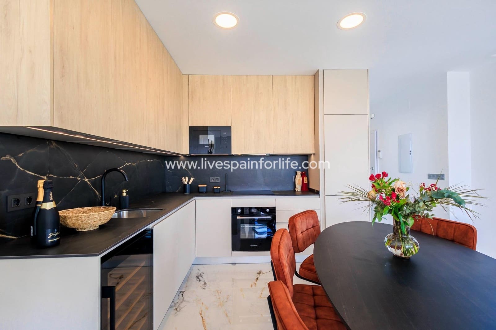3 chambre Villa/Maison à vendre à Pilar de la Horadada avec piscine garage - 399 000 € (Ref: 9811171)