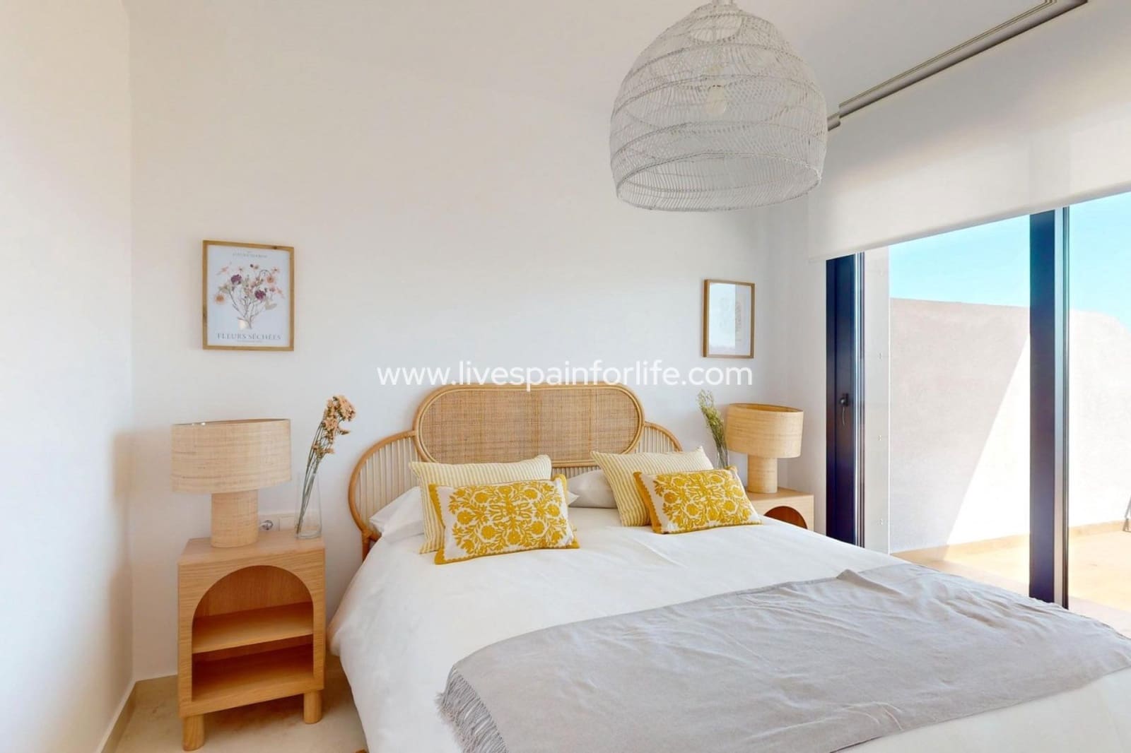 Apartamento de 3 habitaciones en Aguilas en venta con piscina - 579.000 € (Ref: 9811172)