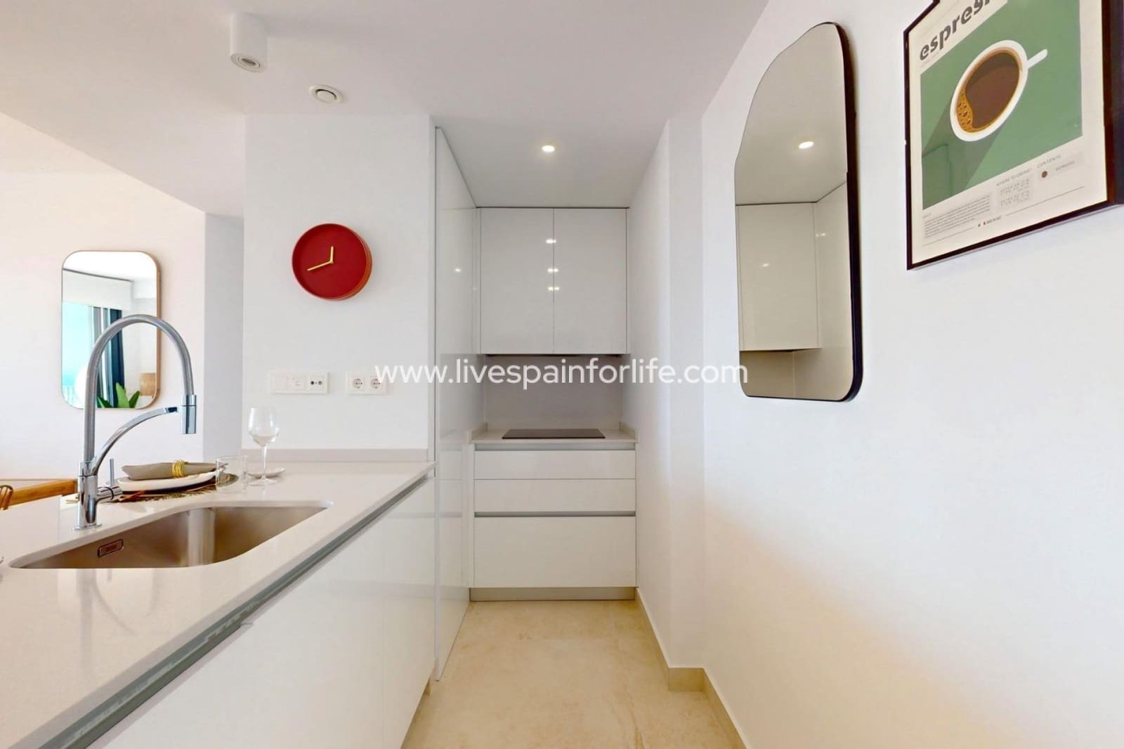 Apartamento de 3 habitaciones en Aguilas en venta con piscina - 579.000 € (Ref: 9811172)
