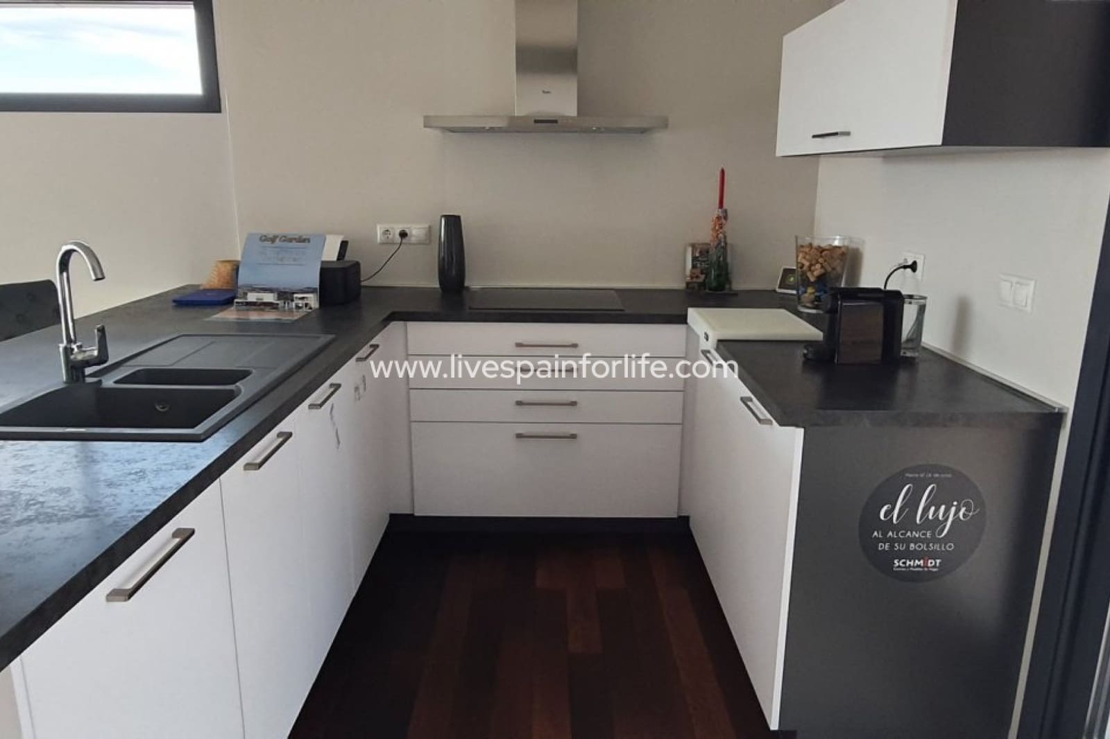 4 slaapkamer Villa te koop in Finestrat met zwembad garage - € 760.000 (Ref: 9811174)