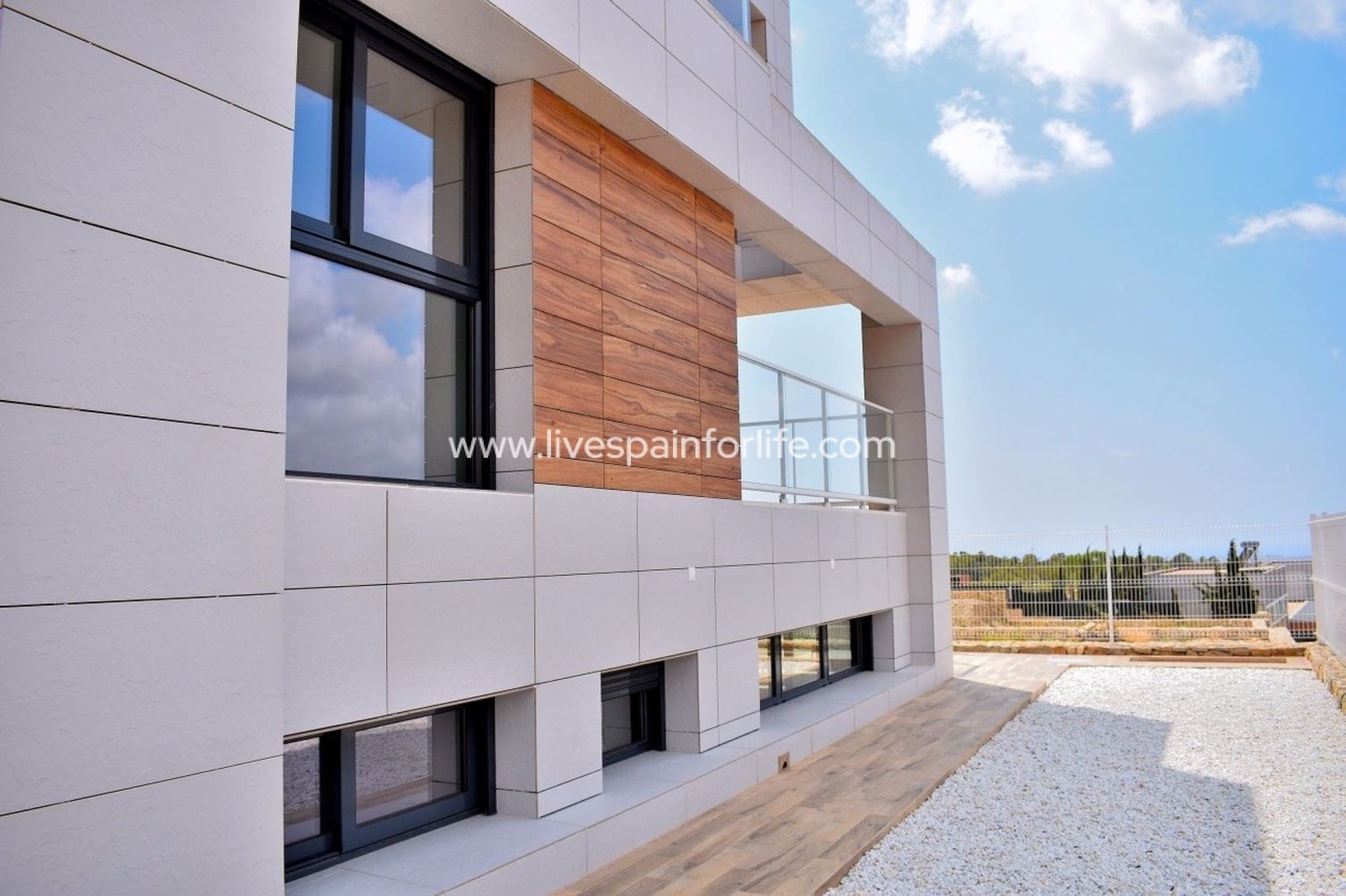 4 slaapkamer Villa te koop in Finestrat met zwembad garage - € 760.000 (Ref: 9811174)