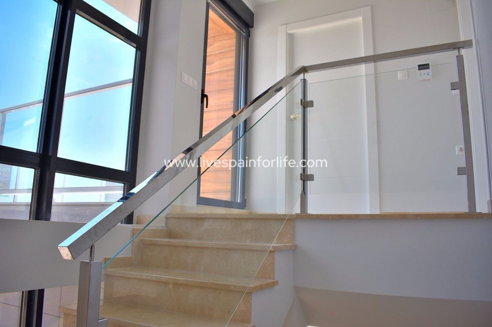 4 slaapkamer Villa te koop in Finestrat met zwembad garage - € 760.000 (Ref: 9811174)