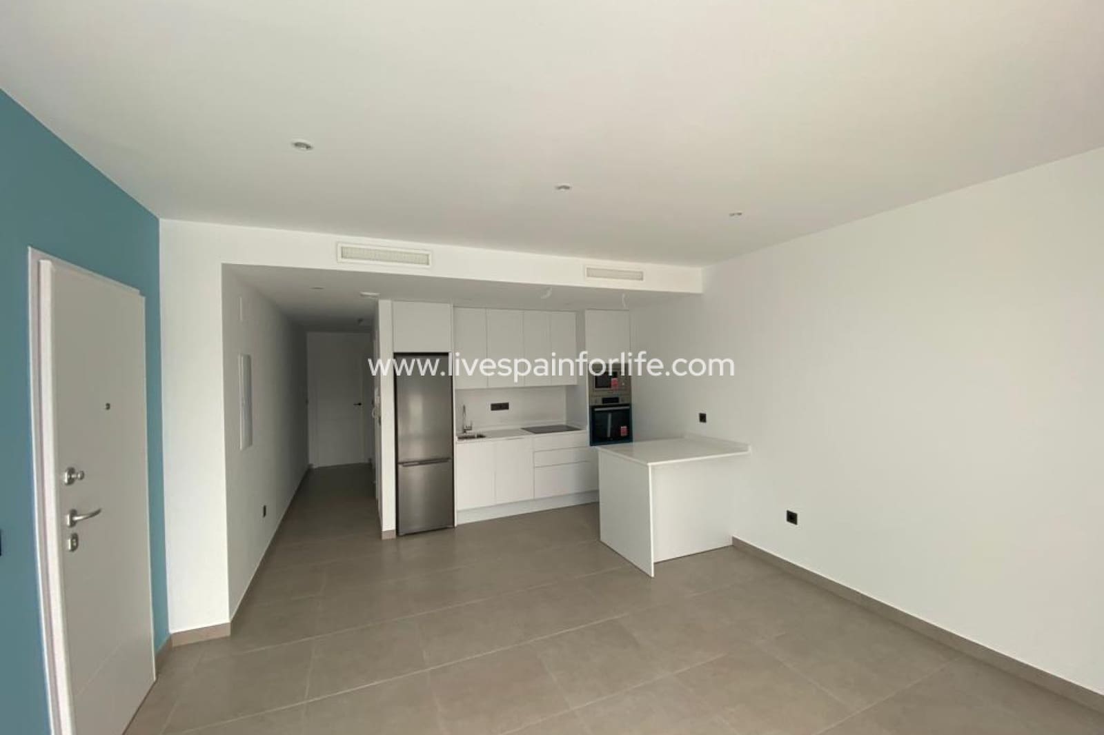 Chalet de 3 habitaciones en Los Alcázares en venta con piscina garaje - 419.900 € (Ref: 9811179)