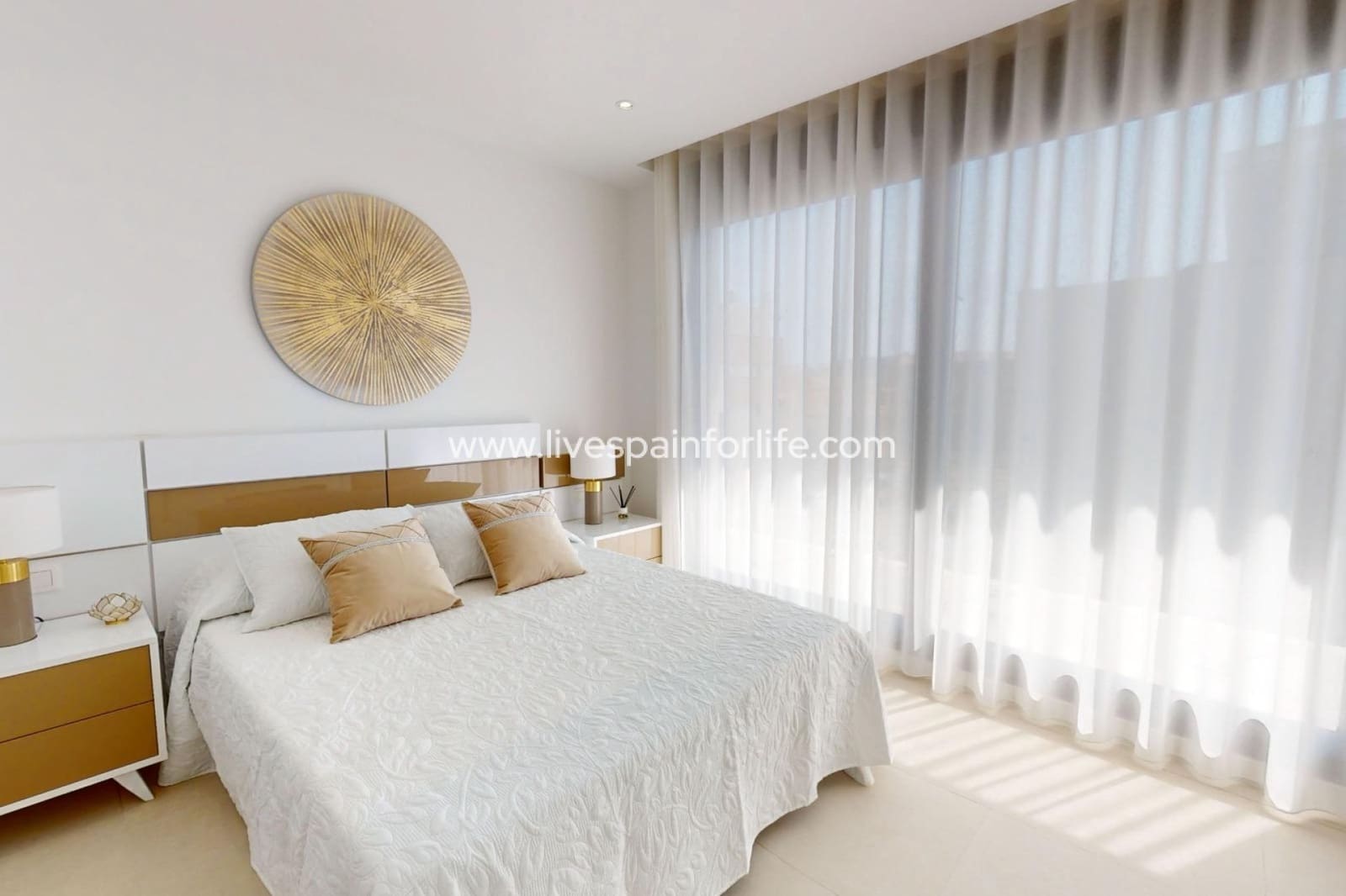 3 bedroom Villa for sale in San Fulgencio with pool garage - € 800,000 (Ref: 9811192)