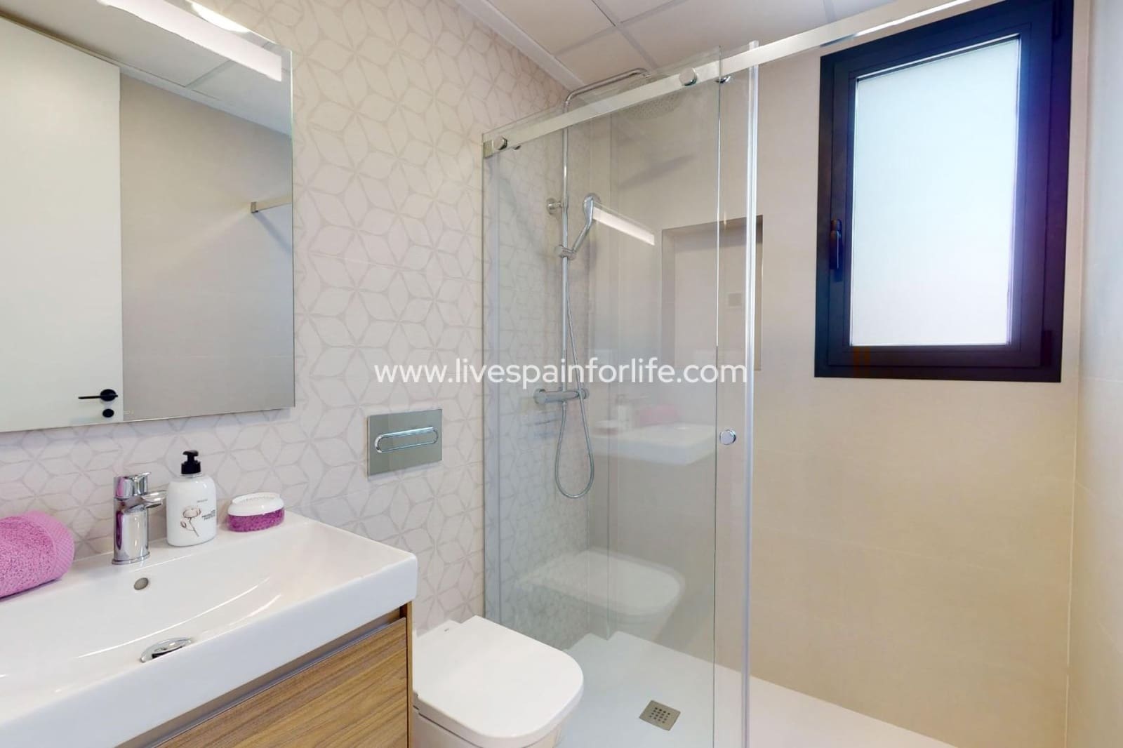 3 bedroom Villa for sale in San Fulgencio with pool garage - € 800,000 (Ref: 9811192)