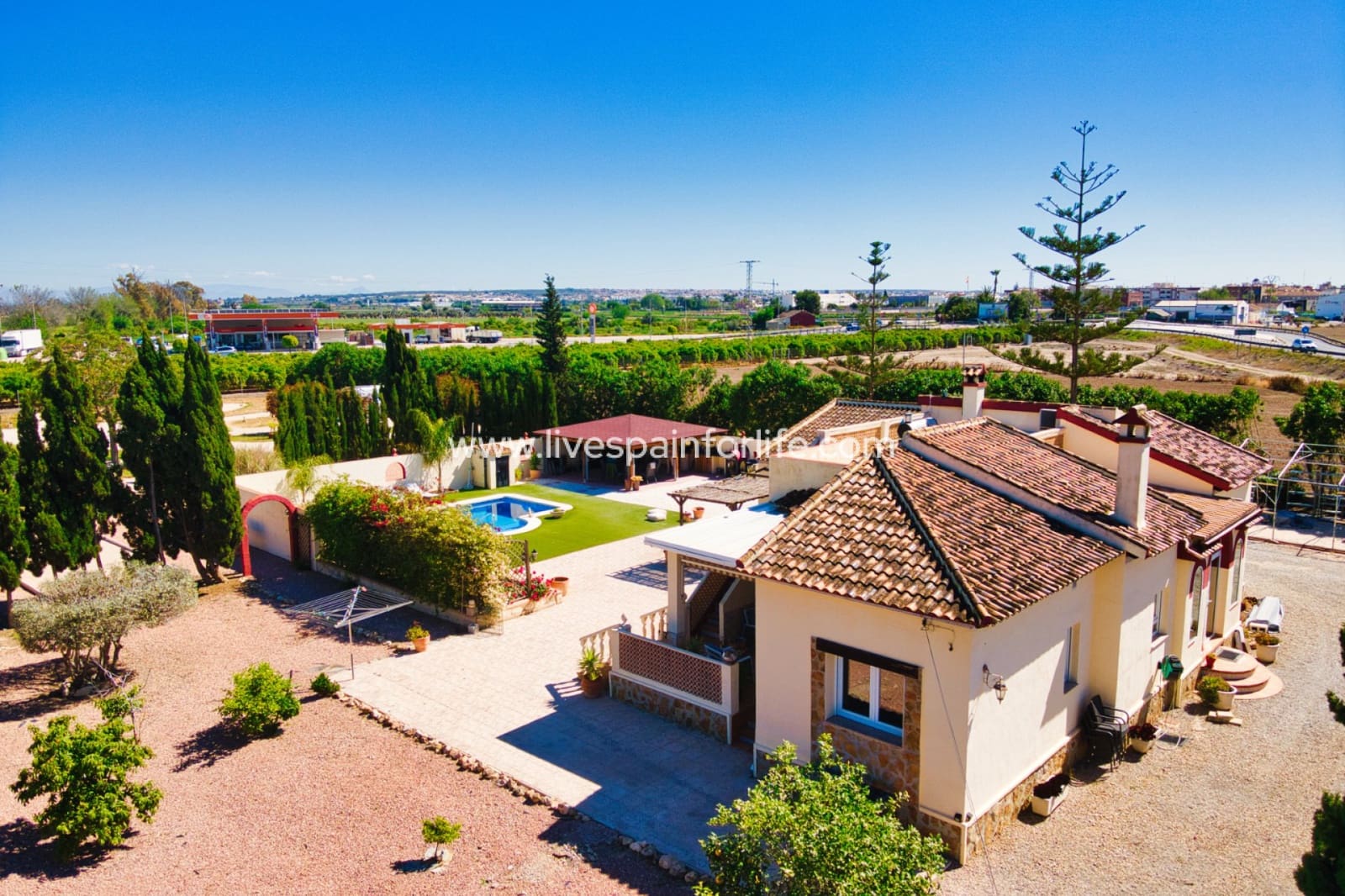 Finca/Casa Rural de 4 habitaciones en Daya Vieja en venta con piscina garaje - 539.000 € (Ref: 9812605)