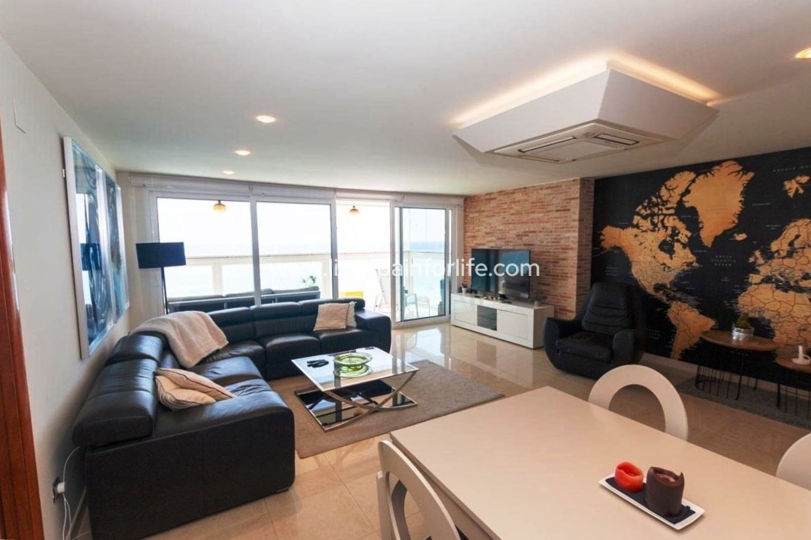 3 Zimmer Apartment zu verkaufen in Torrevieja mit Pool - 529.000 € (Ref: 9812954)