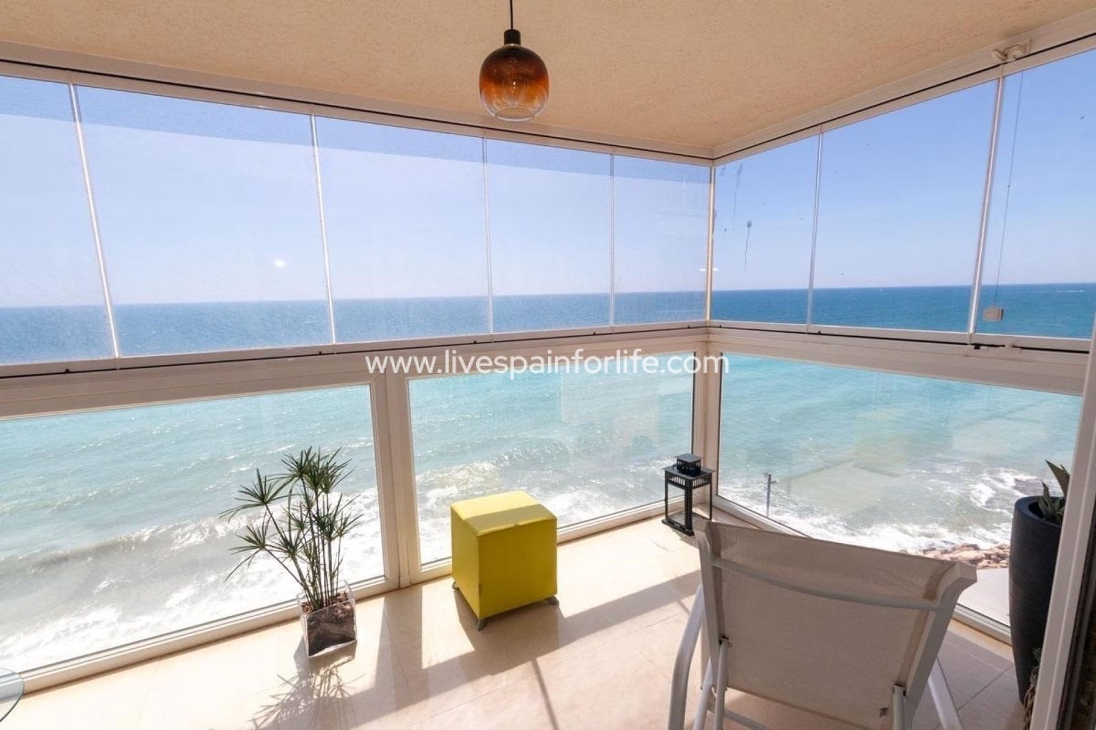 3 Zimmer Apartment zu verkaufen in Torrevieja mit Pool - 529.000 € (Ref: 9812954)