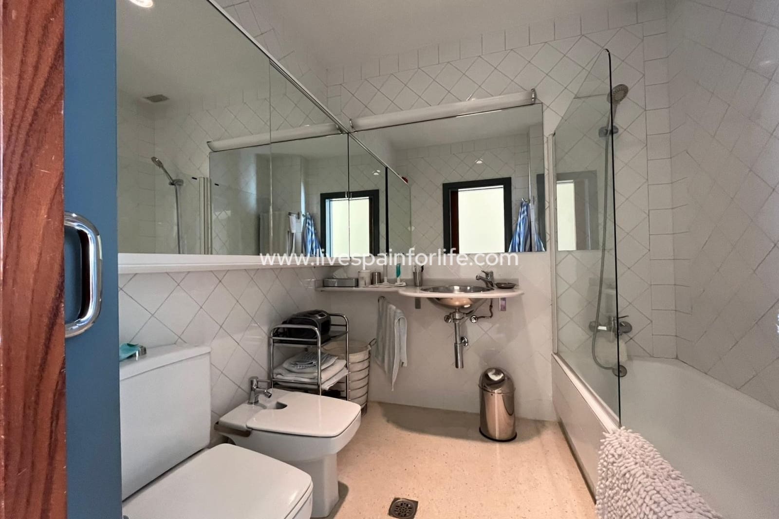 4 Zimmer Villa zu verkaufen in Orihuela Costa mit Pool Garage - 1.300.000 € (Ref: 9812955)
