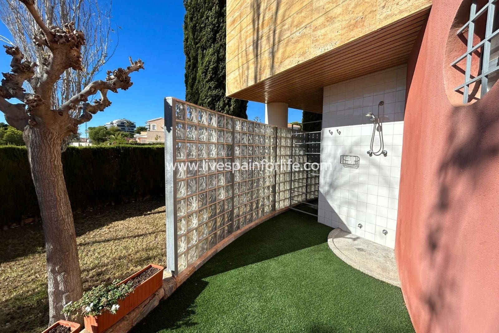4 Zimmer Villa zu verkaufen in Orihuela Costa mit Pool Garage - 1.300.000 € (Ref: 9812955)