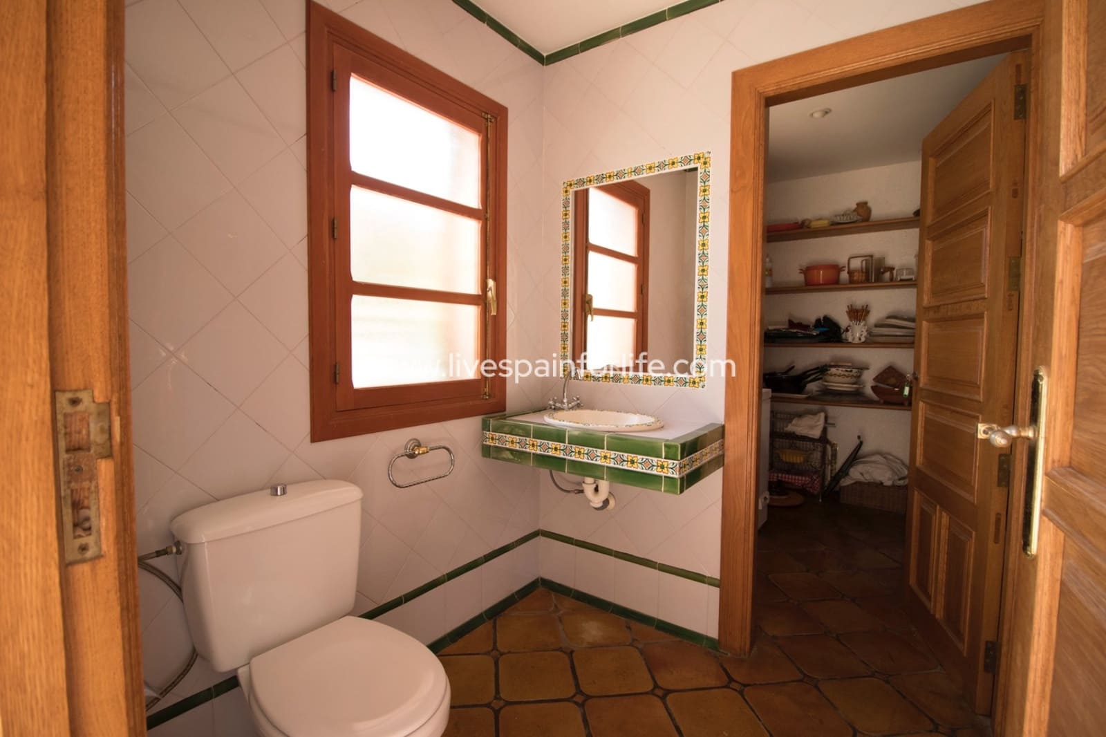 8 slaapkamer Bedrijf te koop in Novelda met zwembad garage - € 6.000.000 (Ref: 9819544)