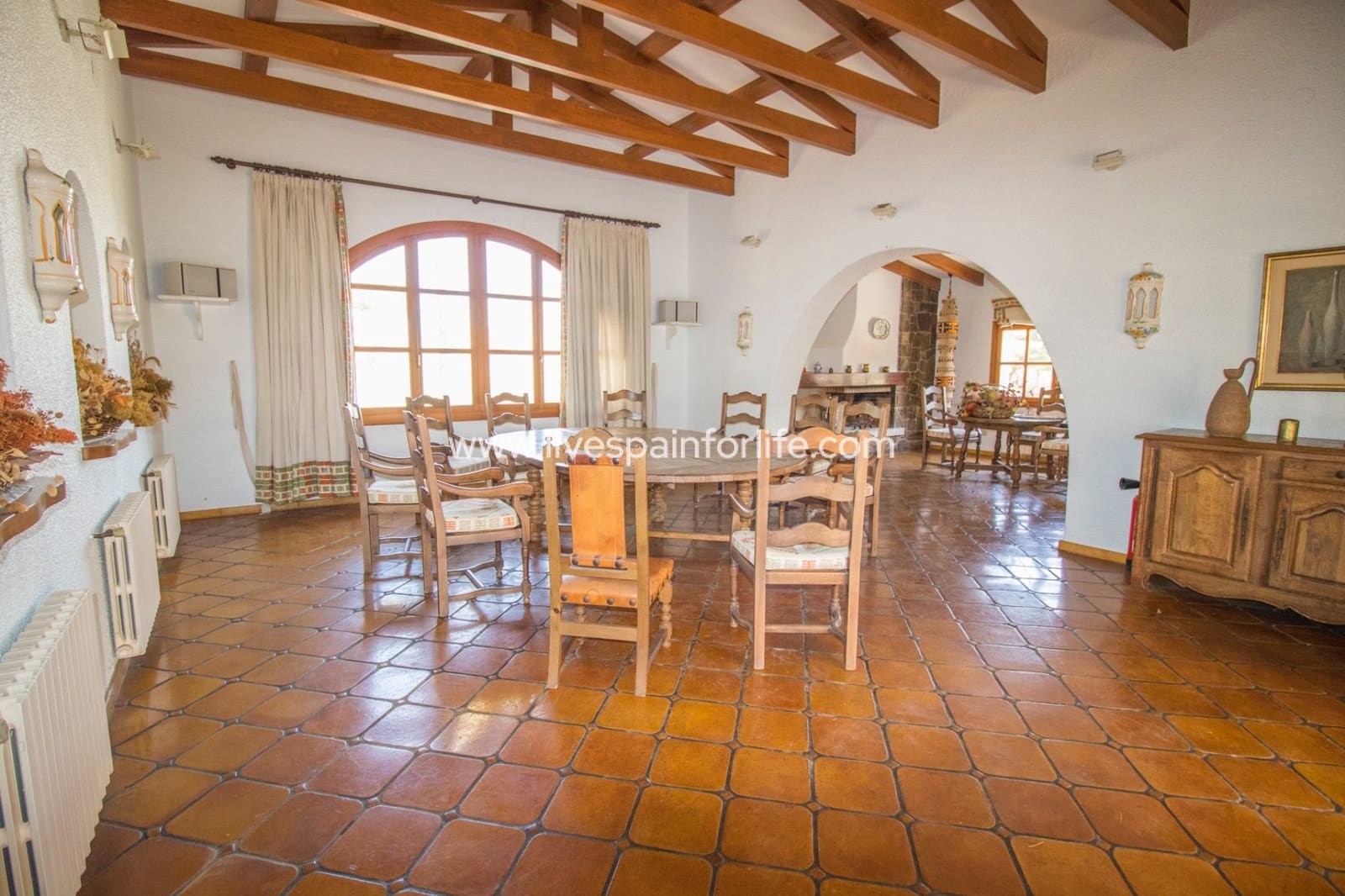 8 slaapkamer Bedrijf te koop in Novelda met zwembad garage - € 6.000.000 (Ref: 9819544)