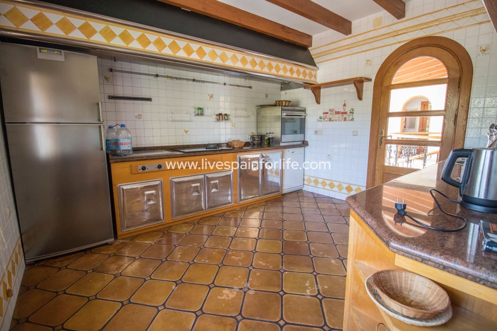 8 slaapkamer Bedrijf te koop in Novelda met zwembad garage - € 6.000.000 (Ref: 9819544)