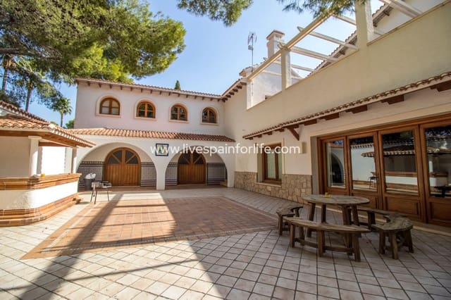 8 slaapkamer Bedrijf te koop in Novelda met zwembad garage - € 6.000.000 (Ref: 9819544)