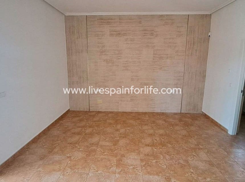 5 quarto Quinta/Casa Rural para venda em Catral com garagem - 485 000 € (Ref: 9821350)