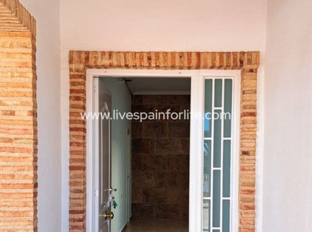 5 quarto Quinta/Casa Rural para venda em Catral com garagem - 485 000 € (Ref: 9821350)