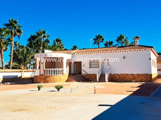 5 quarto Quinta/Casa Rural para venda em Catral com garagem - 485 000 € (Ref: 9821350)