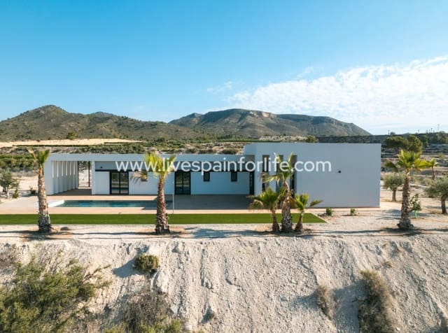 Finca/Casa Rural de 3 habitaciones en Pinoso en venta con piscina - 450.000 € (Ref: 9821564)