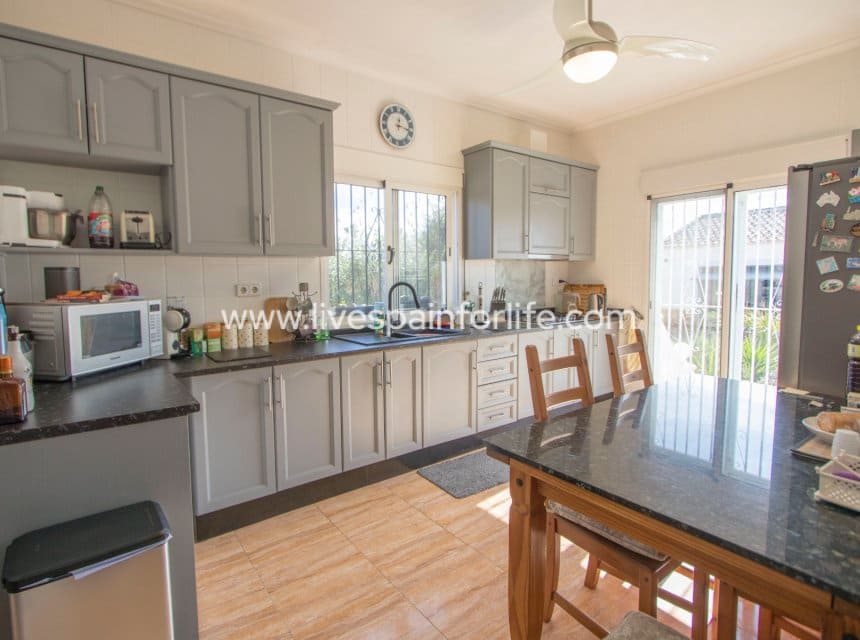 3 quarto Quinta/Casa Rural para venda em Dolores com piscina garagem - 359 999 € (Ref: 9827307)