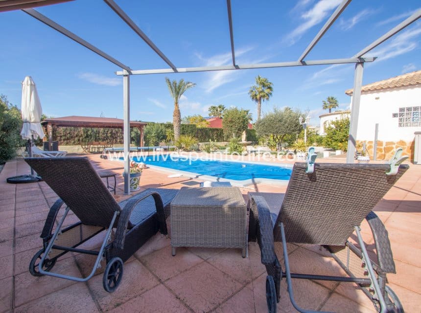 3 quarto Quinta/Casa Rural para venda em Dolores com piscina garagem - 359 999 € (Ref: 9827307)