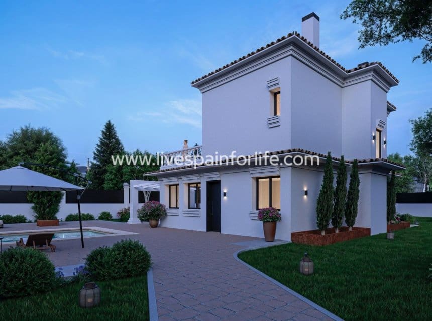 3 bedroom Villa for sale in La Romana with pool - € 399,950 (Ref: 9827487)