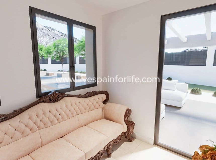 3 bedroom Villa for sale in La Romana with pool - € 399,950 (Ref: 9827487)
