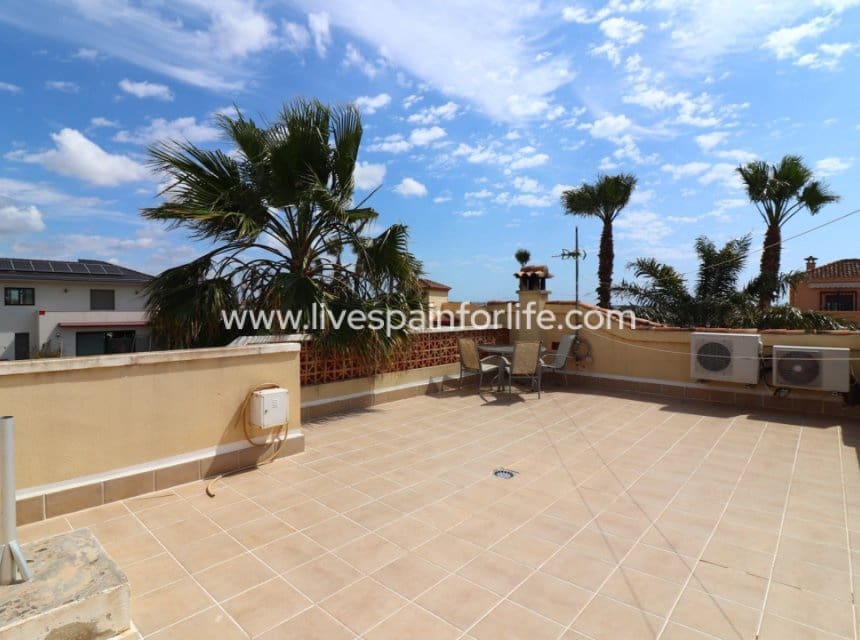 3 soverom Finca/Herregård til salgs i Formentera del Segura med svømmebasseng garasje - € 369 000 (Ref: 9827632)