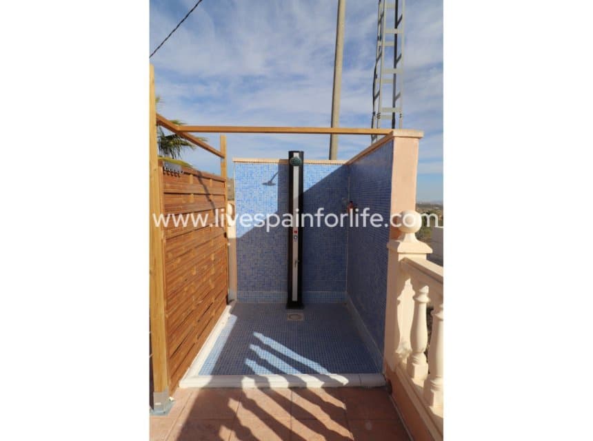 4 quarto Quinta/Casa Rural para venda em La Romana com piscina garagem - 369 500 € (Ref: 9827633)