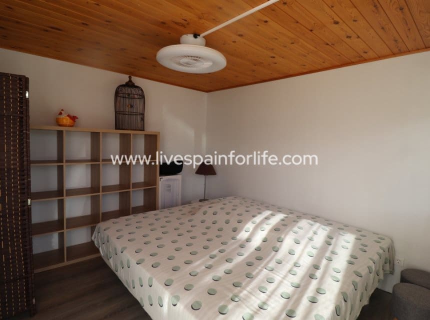 4 quarto Quinta/Casa Rural para venda em La Romana com piscina garagem - 369 500 € (Ref: 9827633)