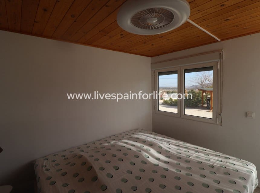 4 quarto Quinta/Casa Rural para venda em La Romana com piscina garagem - 369 500 € (Ref: 9827633)