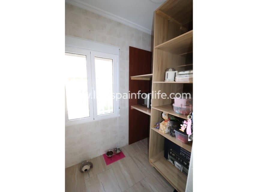 4 quarto Quinta/Casa Rural para venda em La Romana com piscina garagem - 369 500 € (Ref: 9827633)