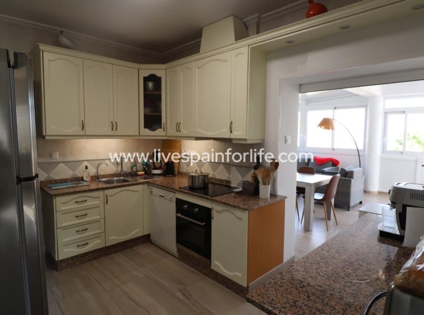 4 quarto Quinta/Casa Rural para venda em La Romana com piscina garagem - 369 500 € (Ref: 9827633)