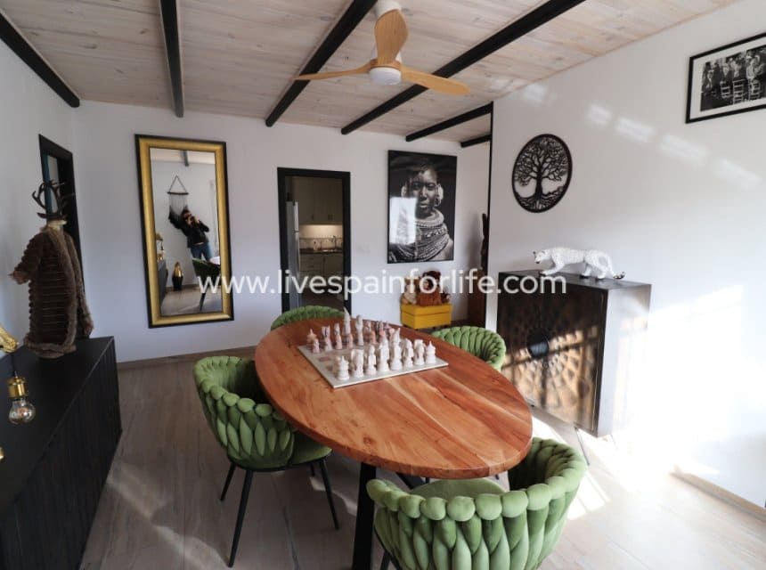 4 quarto Quinta/Casa Rural para venda em La Romana com piscina garagem - 369 500 € (Ref: 9827633)