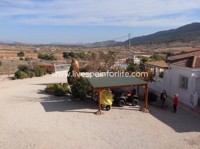 4 quarto Quinta/Casa Rural para venda em La Romana com piscina garagem - 369 500 € (Ref: 9827633)