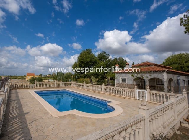 Finca/Casa Rural de 5 habitaciones en Crevillente / Crevillent en venta con piscina garaje - 280.000 € (Ref: 9829733)