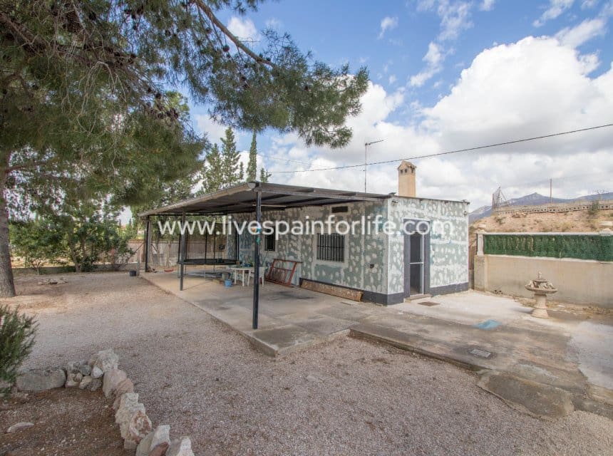 Finca/Casa Rural de 5 habitaciones en Crevillente / Crevillent en venta con piscina garaje - 280.000 € (Ref: 9829733)