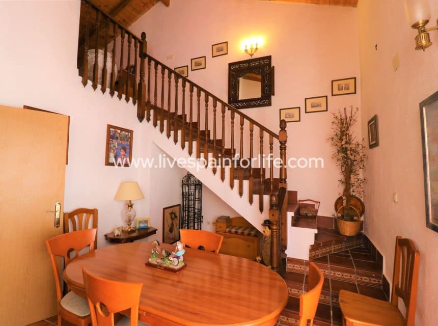 3 sovrum Finca/Hus på landet till salu i Dolores med pool garage - 210 000 € (Ref: 9829993)
