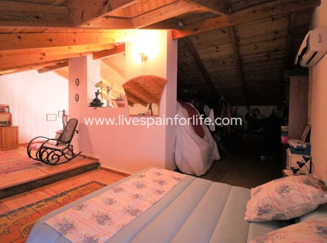 3 sovrum Finca/Hus på landet till salu i Dolores med pool garage - 210 000 € (Ref: 9829993)