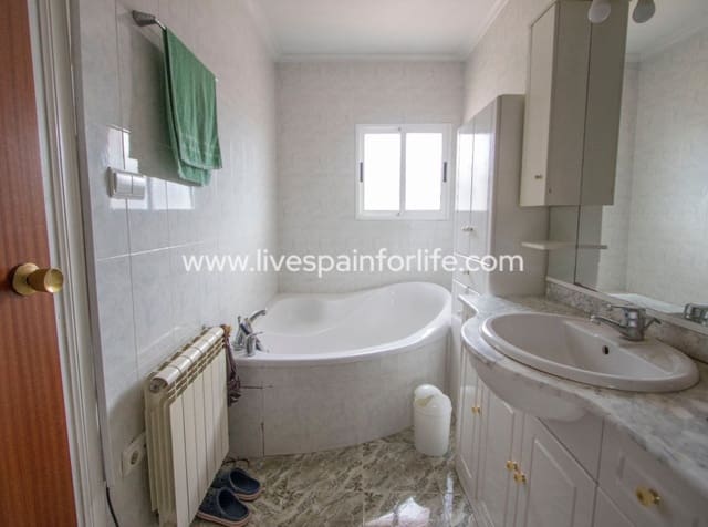 7 soveværelse Finca/Landehus til salg i Albatera med swimmingpool garage - € 397.000 (Ref: 9829994)