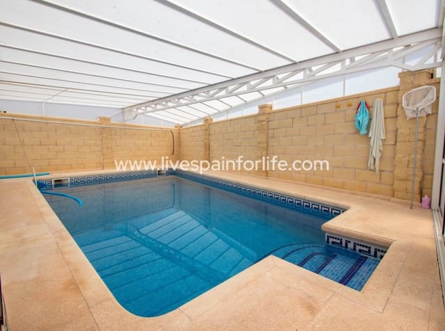 3 soveværelse Byhus til salg i Albatera med swimmingpool - € 430.000 (Ref: 9829995)