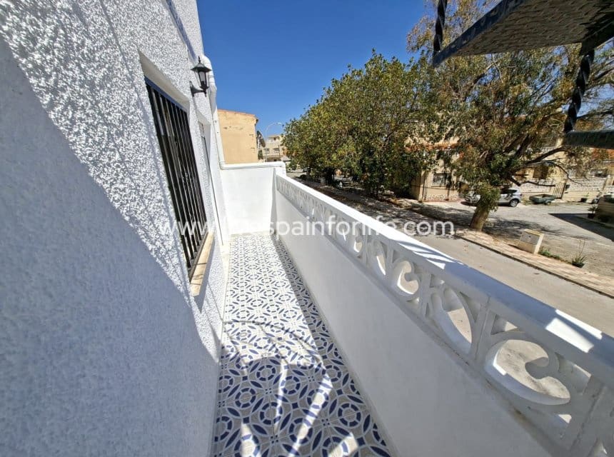 1 slaapkamer Bungalow te koop in San Fulgencio - € 129.000 (Ref: 9841525)