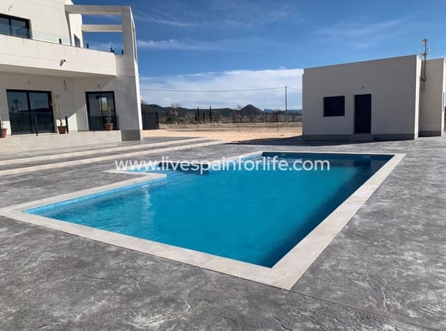 Finca/Casa Rural de 6 habitaciones en Pinoso en venta con piscina garaje - 450.000 € (Ref: 9841532)
