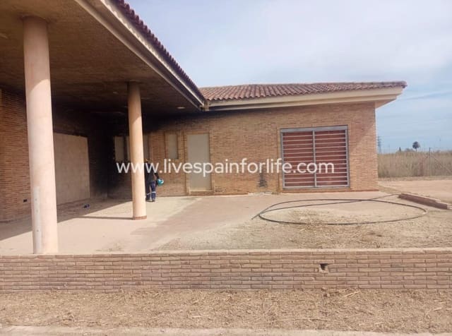 Finca/Casa Rural de 5 habitaciones en Redován en venta con piscina garaje - 240.000 € (Ref: 9841701)