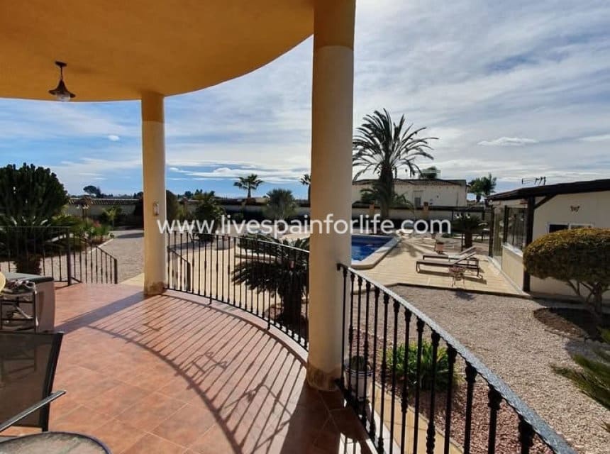4 camera da letto Finca/Casa di Campagna in vendita in Catral con piscina garage - 369.000 € (Rif: 9844157)
